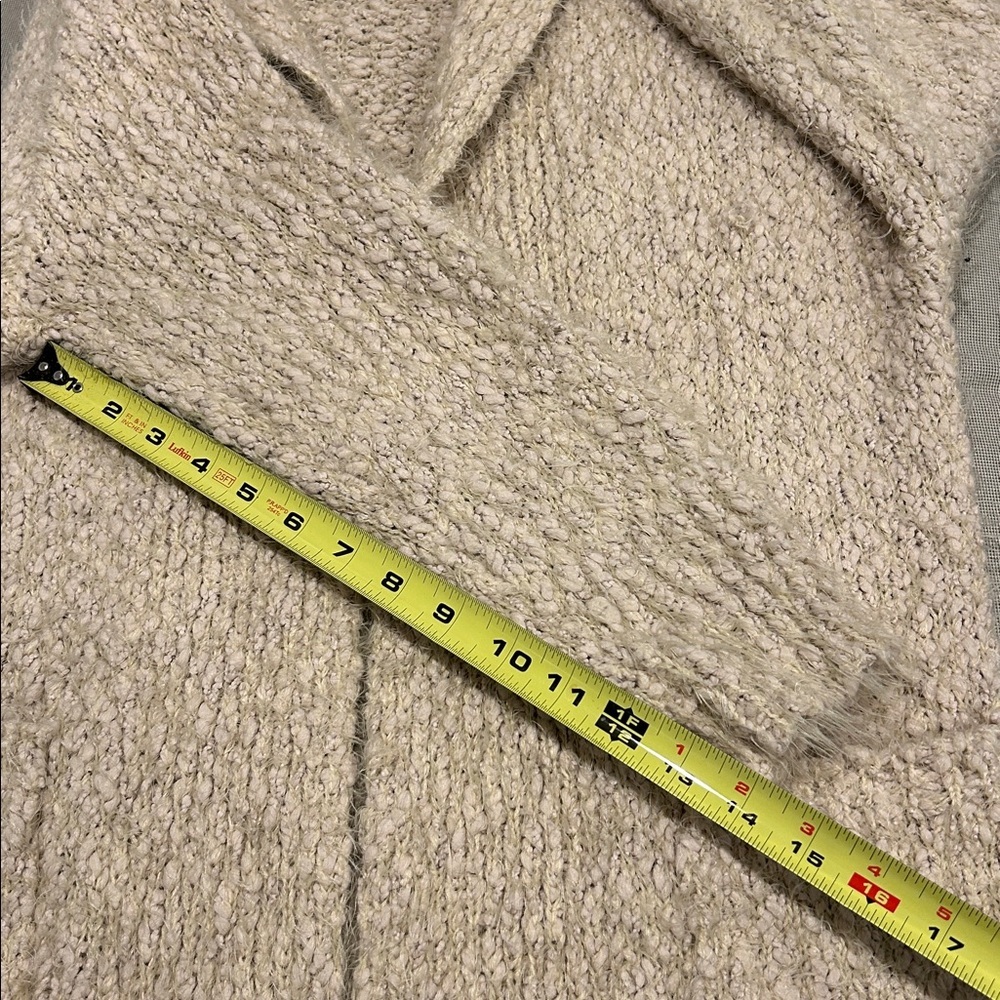 Emory Park Oversized Boucle Cardigan with Pockets Women's Size S - Picture 8 of 10